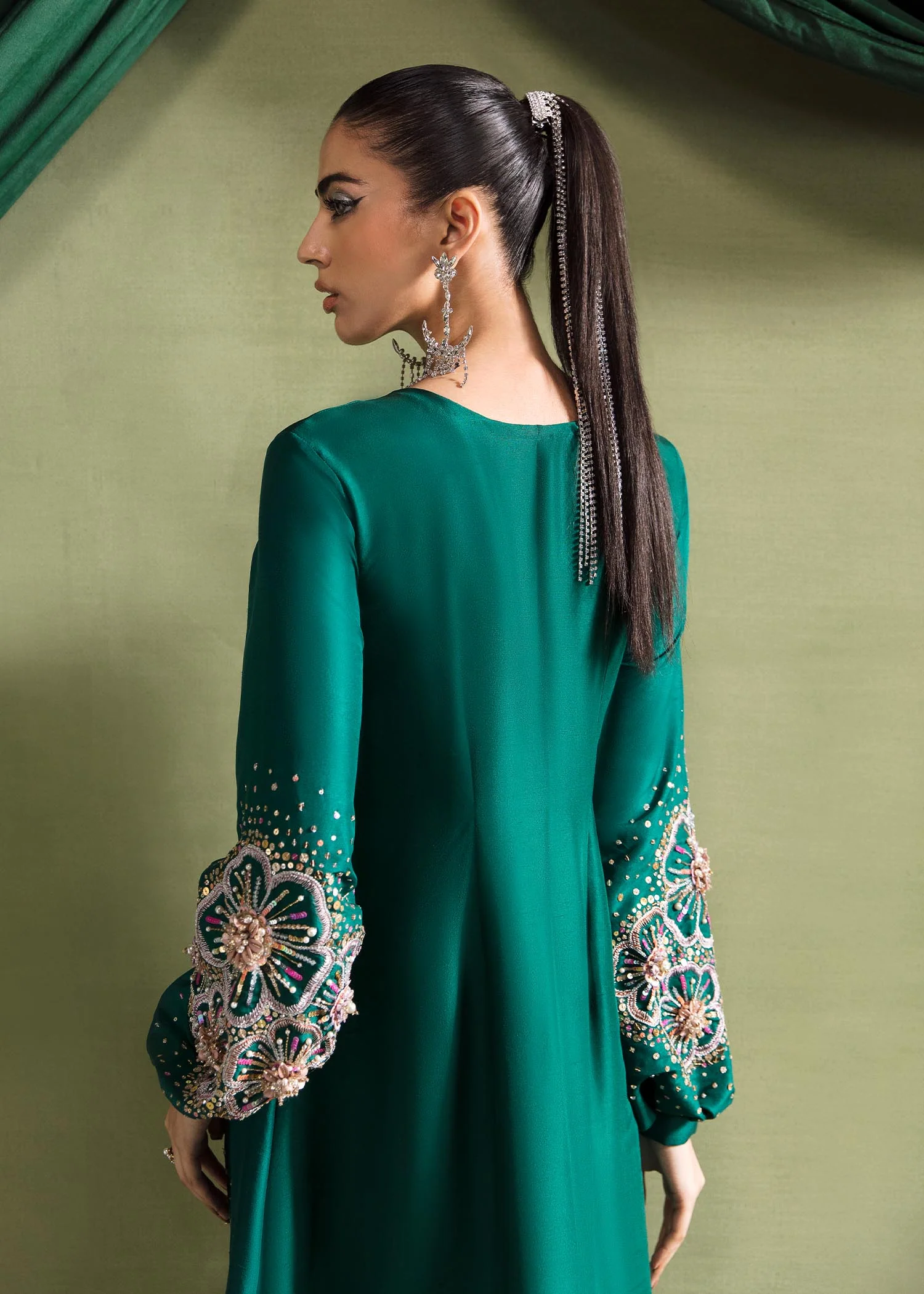 OLIVIA - Image 6