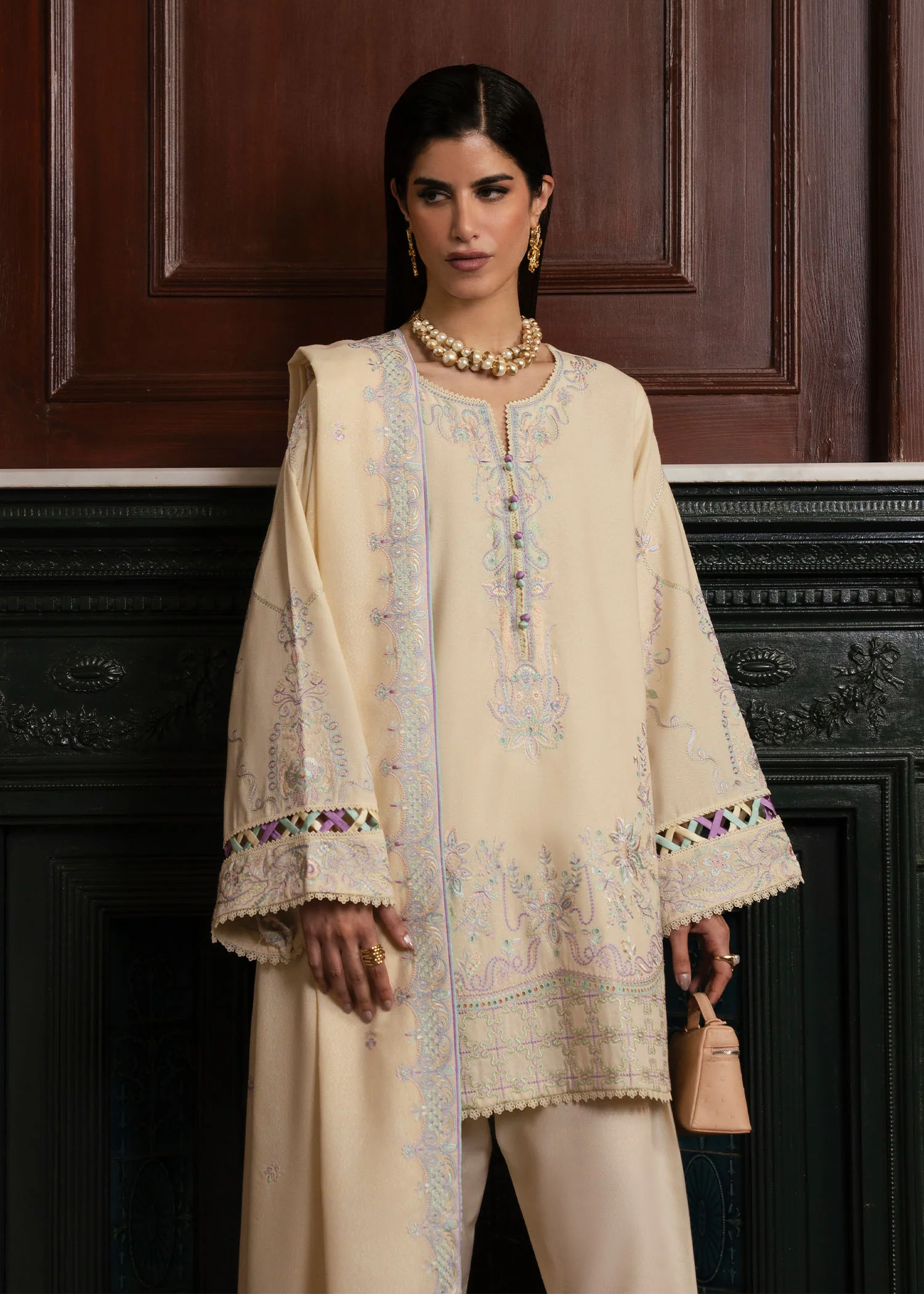ShahGul - Stitched - Image 8