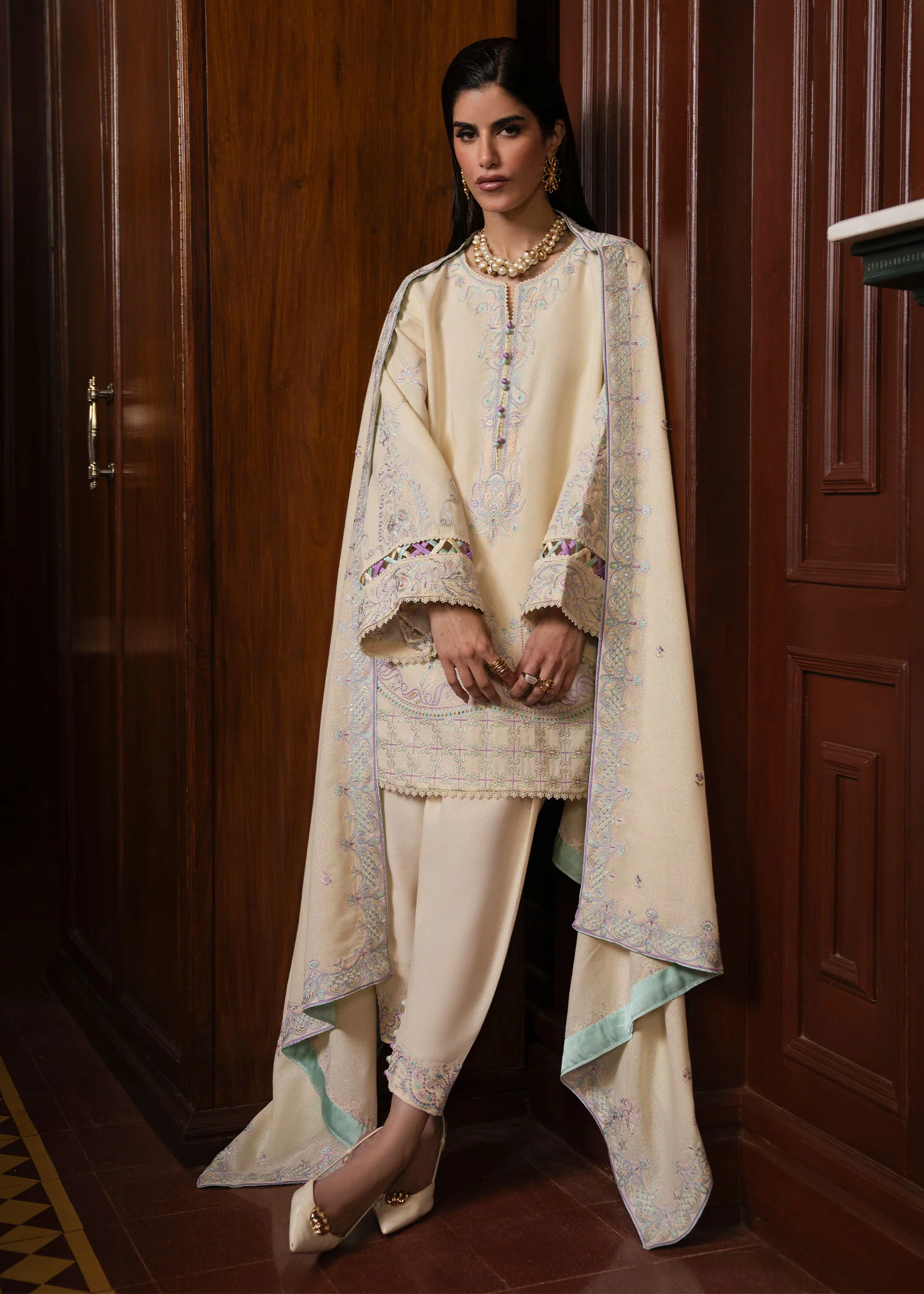 ShahGul - Stitched - Image 9
